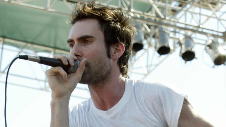 Young Adam Levine performing