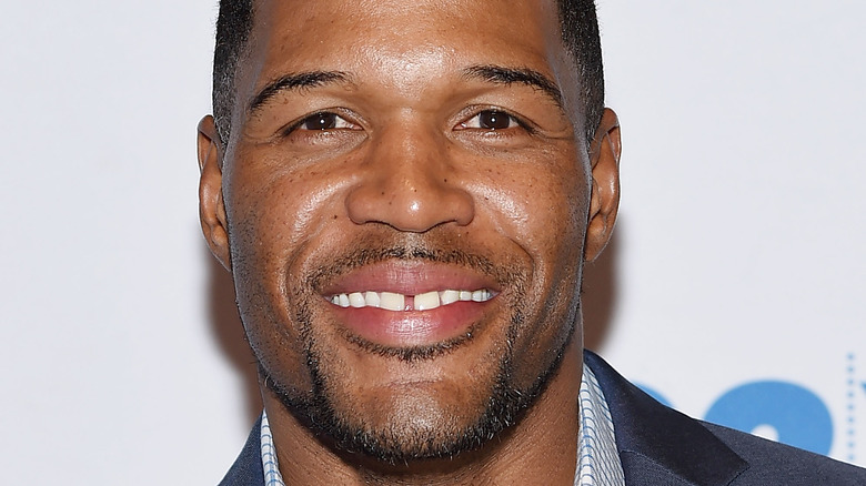 Michael Strahan posing for a photo