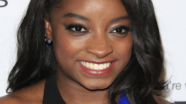 Simone Biles, posing