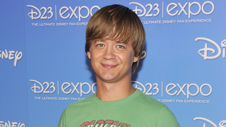 Jason Earles smiling