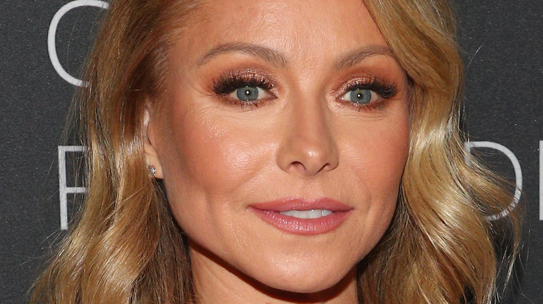 Kelly Ripa on the red carpet