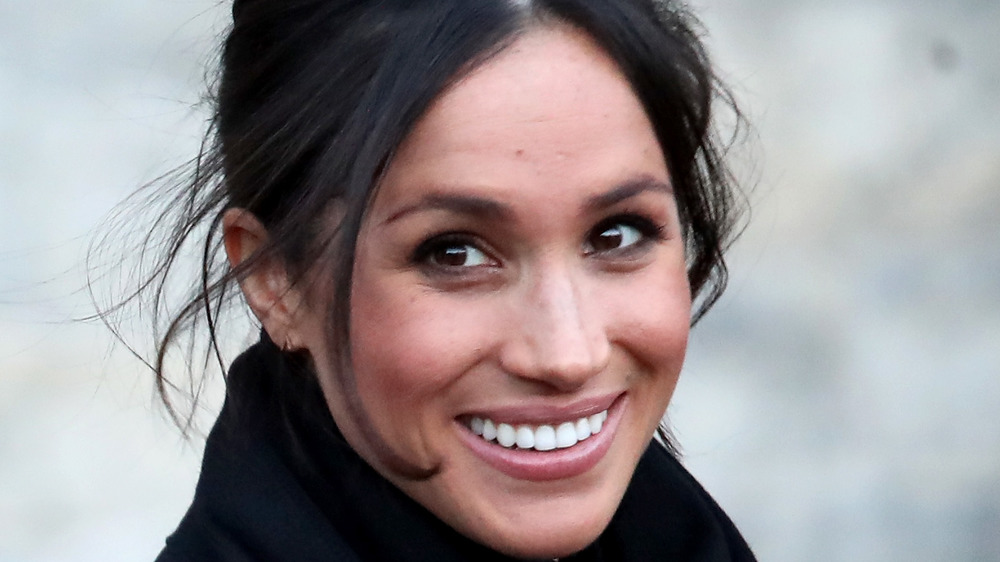 Meghan Markle messy hair