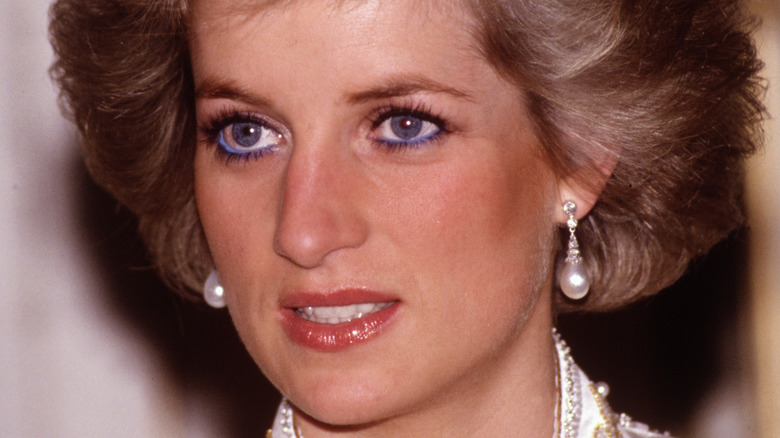 Princess Diana blue eyeliner