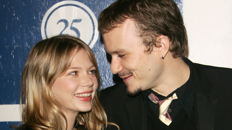 Heath Ledger and Michelle Williams smiling