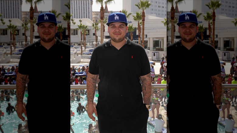 Rob Kardashian posing