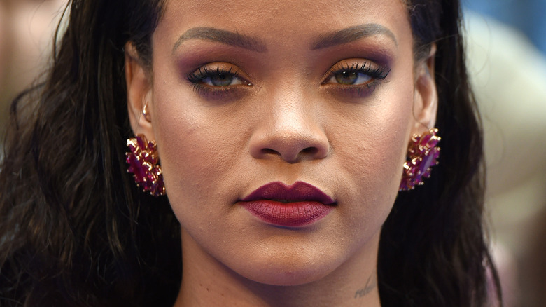 Rihanna posing in 2017