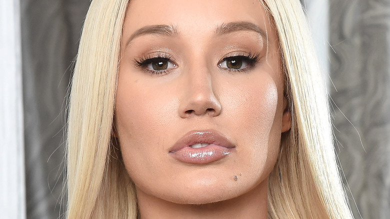 Iggy Azalea smiling