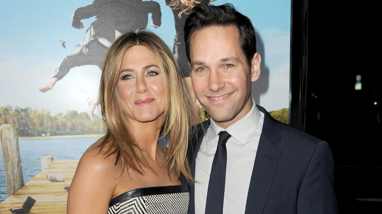 Jennifer Aniston and Paul Rudd smiling