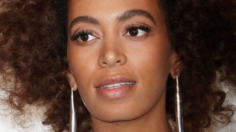 Solange posing