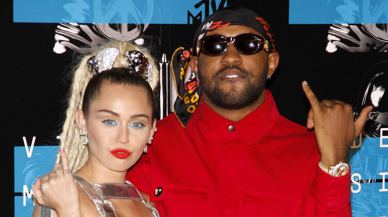 Mike WiLL Made-It and Miley Cyrus posing