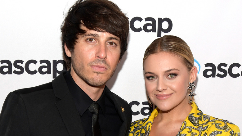 Morgan Evans and Kelsea Ballerini smiling