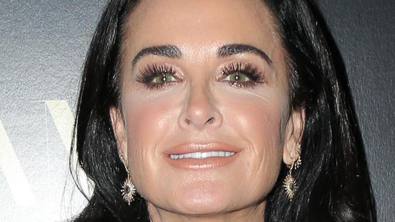 Kyle Richards on a red carpet 