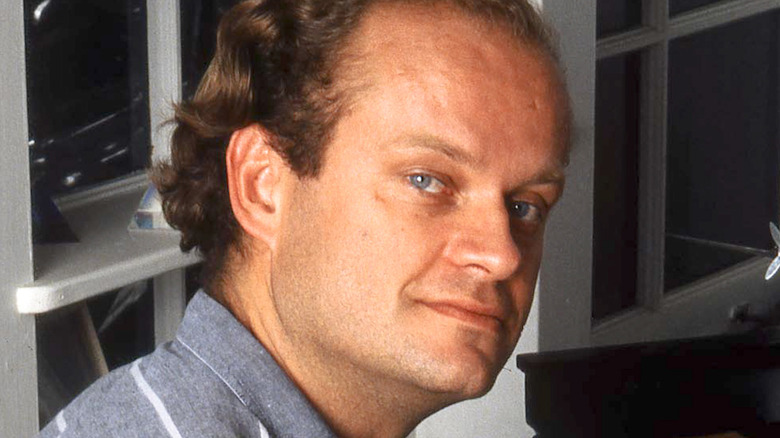 Kelsey Grammer at piano