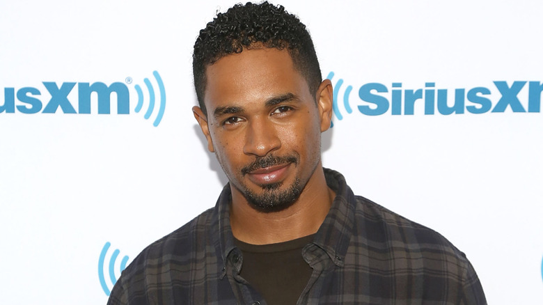 Damon Wayans Jr. posing