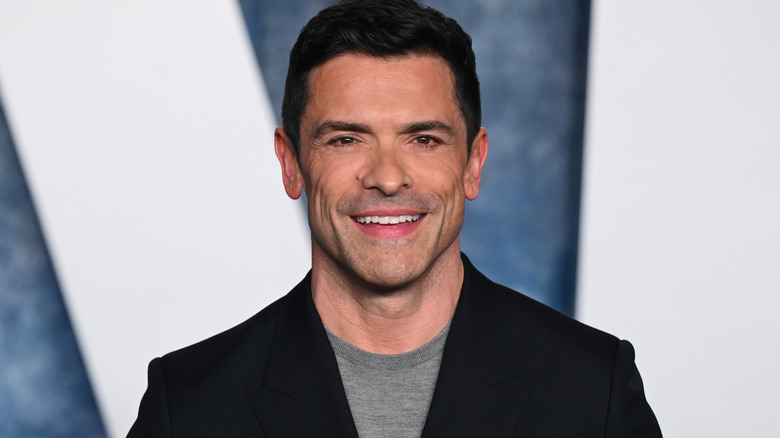 Mark Consuelos on the red carpet