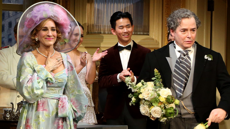 Sarah Jessica Parker on stage with Matthew Broderick