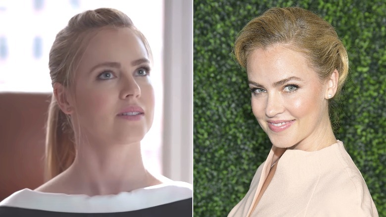 Amanda Schull smiling