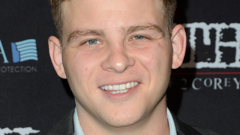 Jonathan Lipnicki smiling