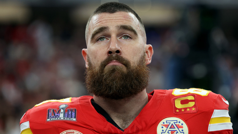 Travis Kelce looking 