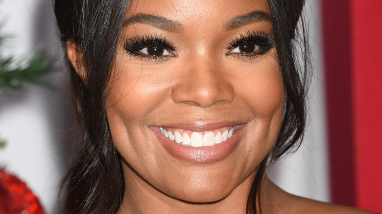 Gabrielle Union arriving to the "Almost Christmas" World Premiere