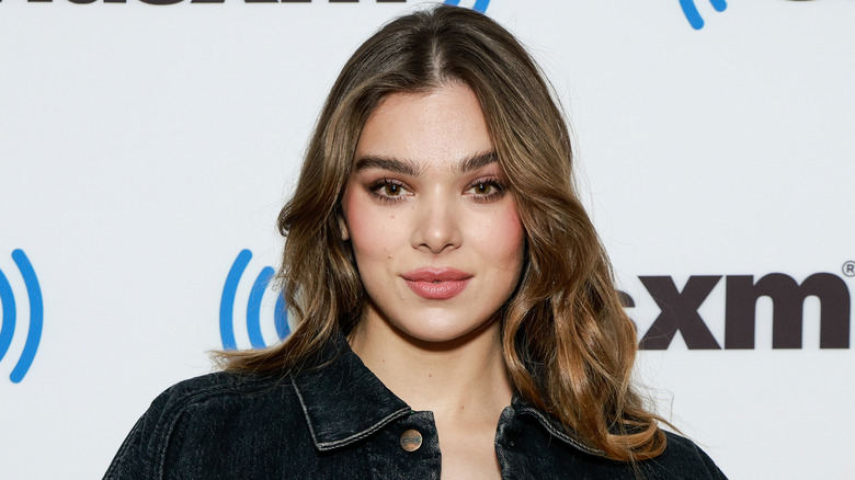 Hailee Steinfeld poses