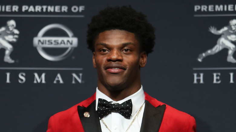 Lamar Jackson Baltimore Heisman trophy 