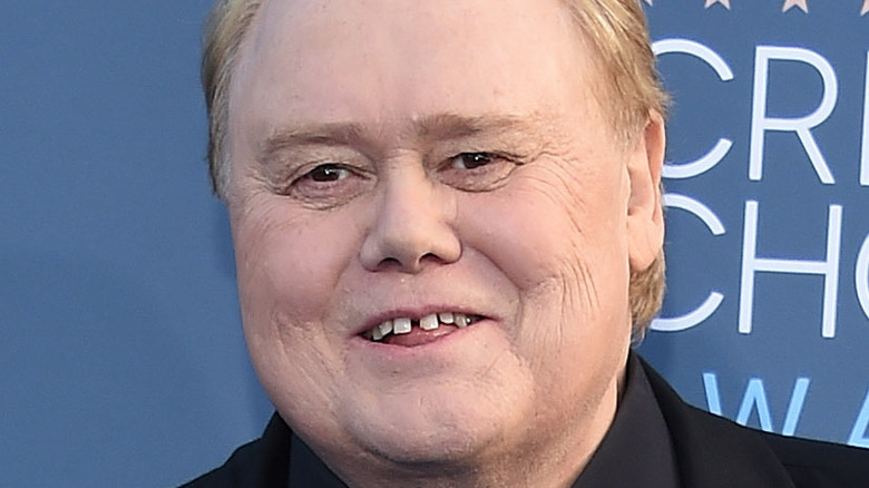 Louie Anderson smiling