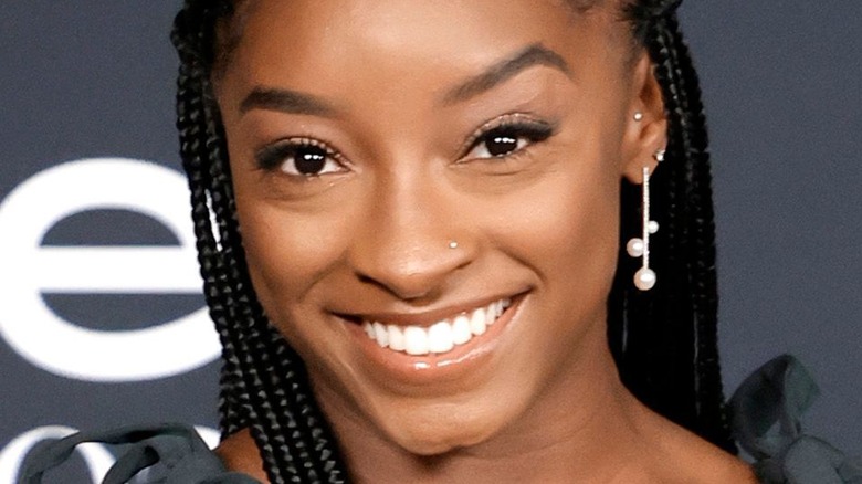Simone Biles smiles on red carpet at InStyle awards