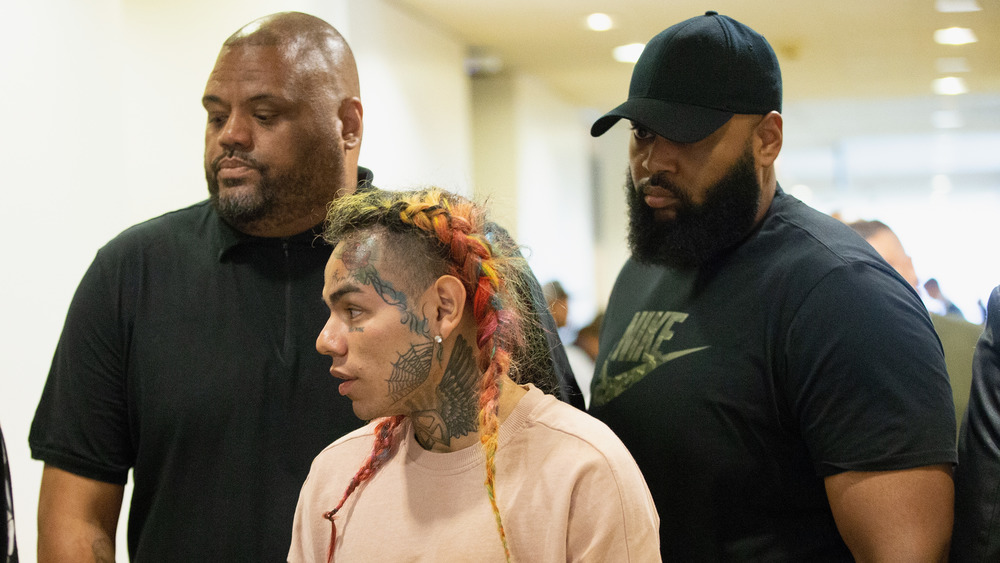 Tekashi arrives at Harris County Court to hear his charges, 2018