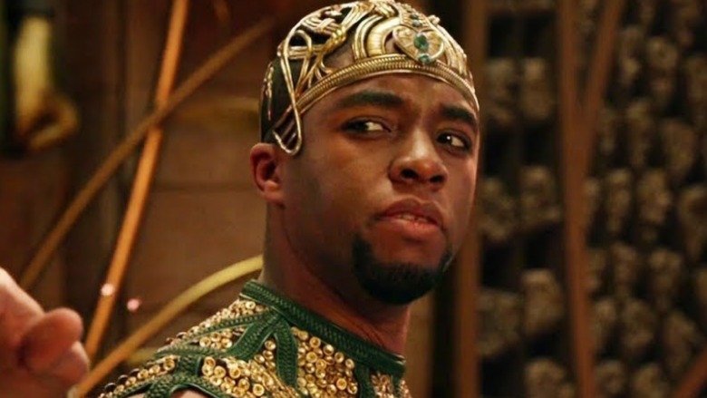 Chadwick Boseman in a scene from Gods of Egypt 