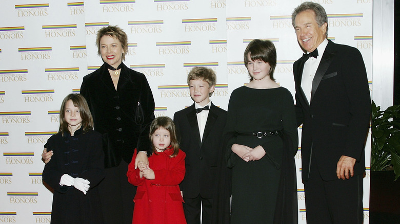 Warren Beatty and Annette Bening with Isabel, Ella, Benjamin, and Kathlyn at the 27th Annual Kennedy Center Honors