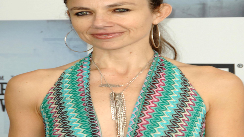 Justine Bateman smiling