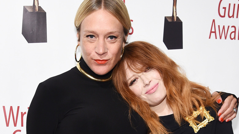 Chloe Sevigny and Natasha Lyonne arm in arm