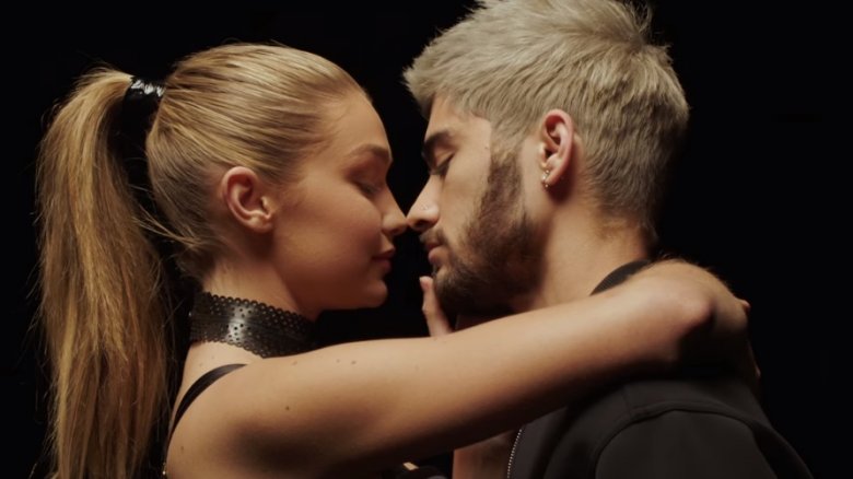 Gigi Hadid and Zayn Malik in "Pillowtalk"