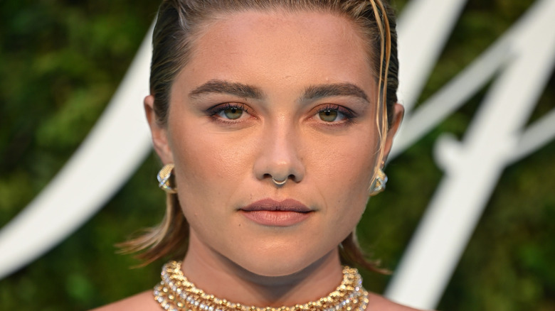 Florence Pugh posing