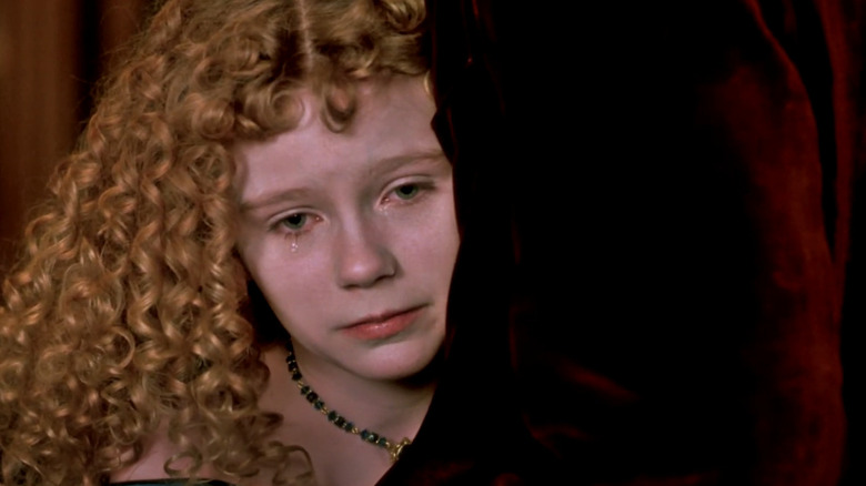 Kirsten Dunst crying