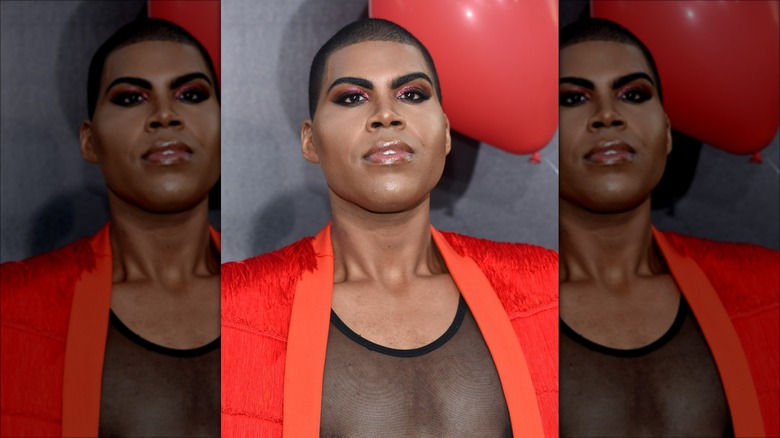 Magic Johnson's son EJ Johnson posing