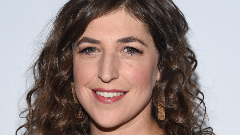 Mayim Bialik at Stand Up 2 Cancer 2016