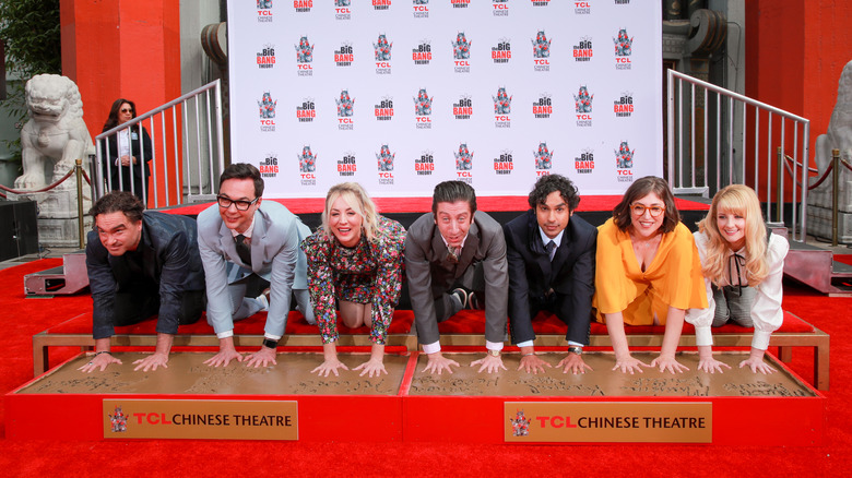 Mayim Bialik and the cast of The Big Bang Theory