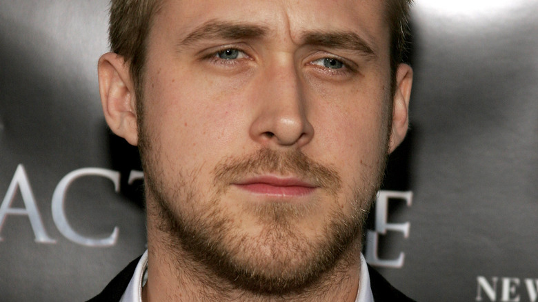 Ryan Gosling posing