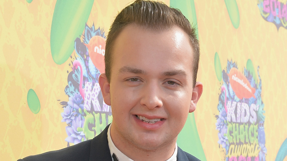 Noah Munck smiling