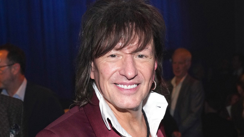 Up-close photo of Richie Sambora.