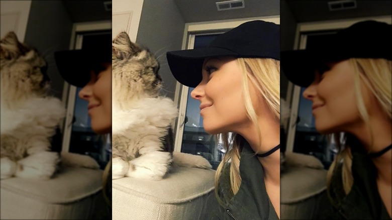 Birgen Hartman selfie with cat