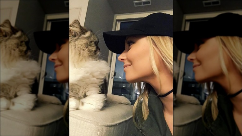 Birgen Hartman selfie with cat