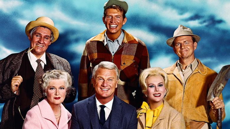 The cast of 'Green Acres' posing for a photo