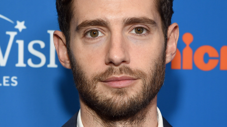Julian Morris posing