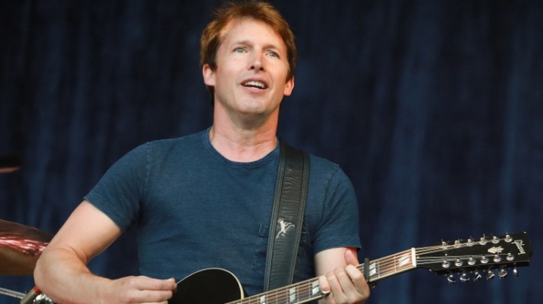 James Blunt playing guitar