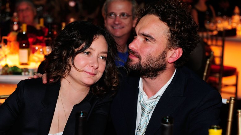 Sara Gilbert and Johnny Galecki