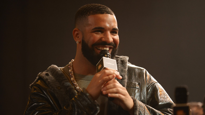 What's The Real Meaning Behind Drake's Flight's Booked? Here's What We ...