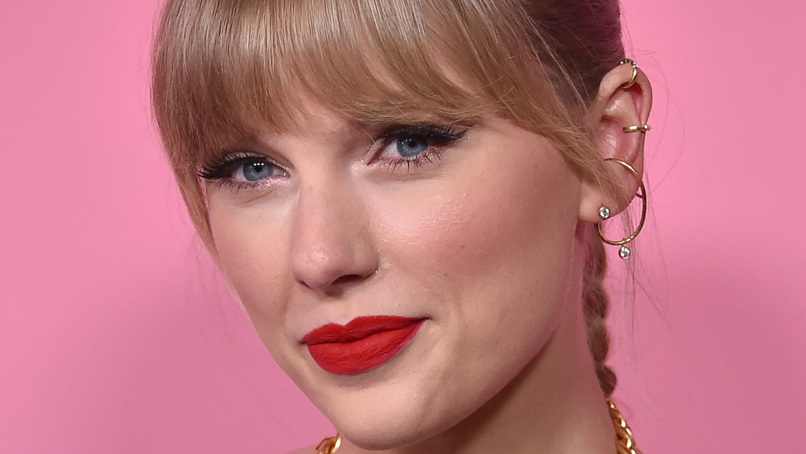 What's The Real Meaning Of Maroon By Taylor Swift? Here's What We Think